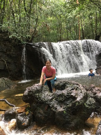 Một dòng suối đẹp ở Phú Quốc của Kiên Giang, các thác nước nhỏ bất chợt hiện ra, nhiều người tìm đến - Ảnh 5.