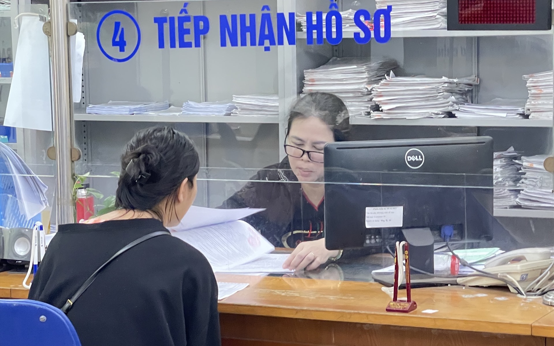 Công ty đang nợ BHXH thì người lao động không được nhận trợ cấp thất nghiệp