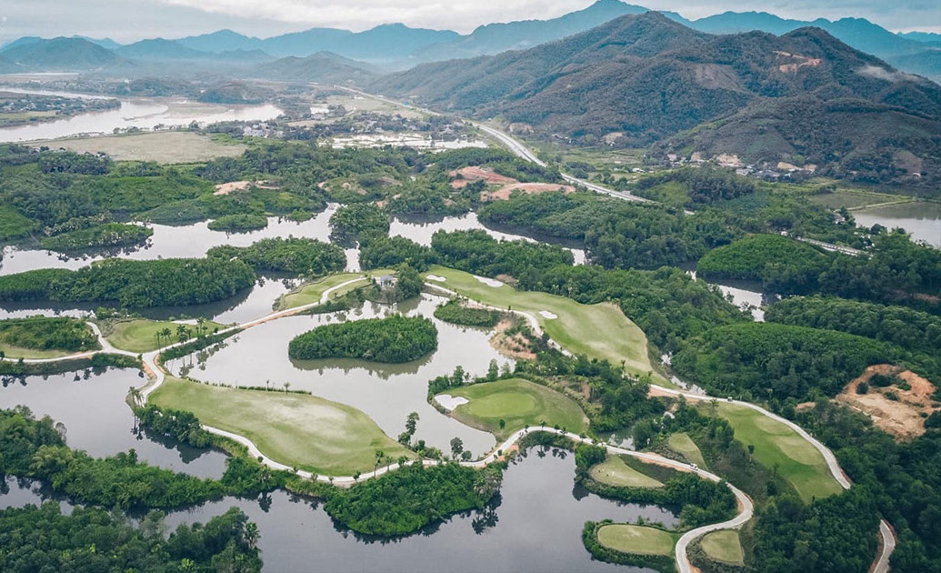 Chủ tịch UBND tỉnh Yên Bái chịu trách nhiệm về vi phạm ở dự án sân golf vừa bị Thanh tra Chính phủ &quot;gọi tên&quot; - Ảnh 1.