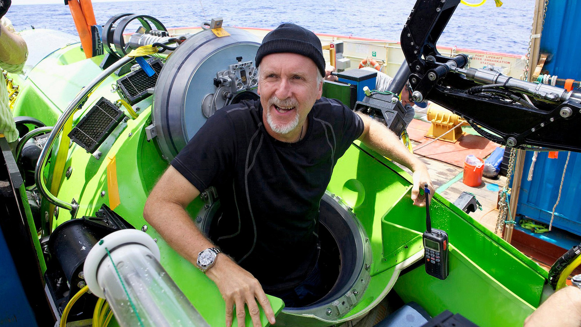 Vì sao đạo diễn James Cameron &quot;tiên đoán&quot; được số phận bi thảm của tàu lặn Titan? - Ảnh 1.