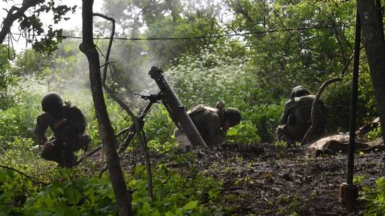 Nga đẩy lùi 10 cuộc tấn công của Ukraine vào Bakhmut; Kiev hứng chịu tổn thất - Ảnh 1.