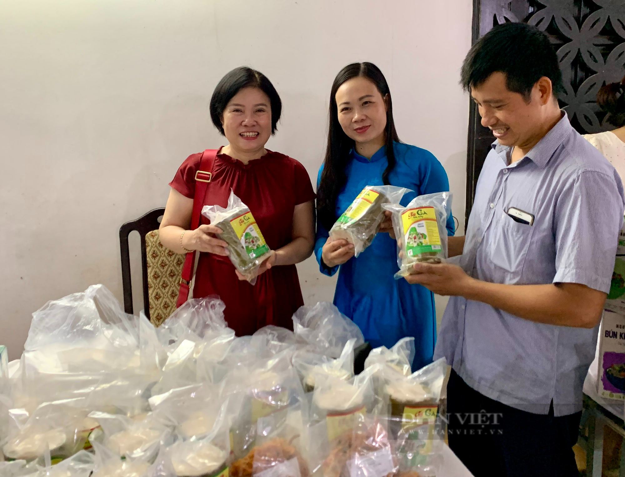 Hội Nông dân TP Hà Nội tổ chức phiên giao dịch giới thiệu, quảng bá, tiêu thụ sản phẩm nông nghiệp an toàn - Ảnh 5.