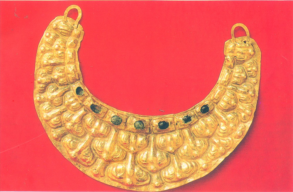 Ngắm mải mê những cổ vật Champa, có đầu tượng thần Siva bằng vàng được tìm thấy ở Quảng Nam - Ảnh 7.