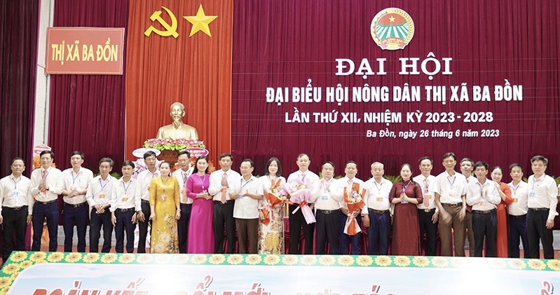Đại hội Hội Nông dân thị xã Ba Đồn: Ông Nguyễn Quốc Đồng được bầu giữ chức Chủ tịch - Ảnh 4.