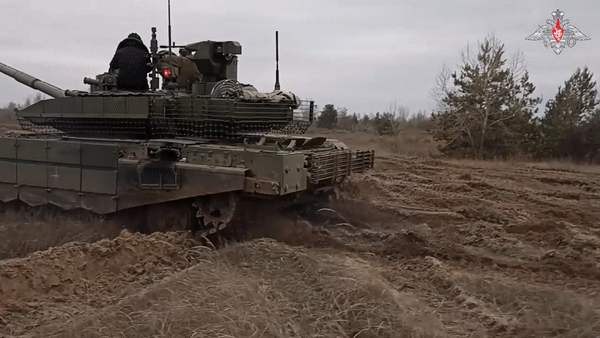 Xe tăng T-90M cực hiện đại xuất hiện trong trang bị của nhóm Wagner - Ảnh 18.