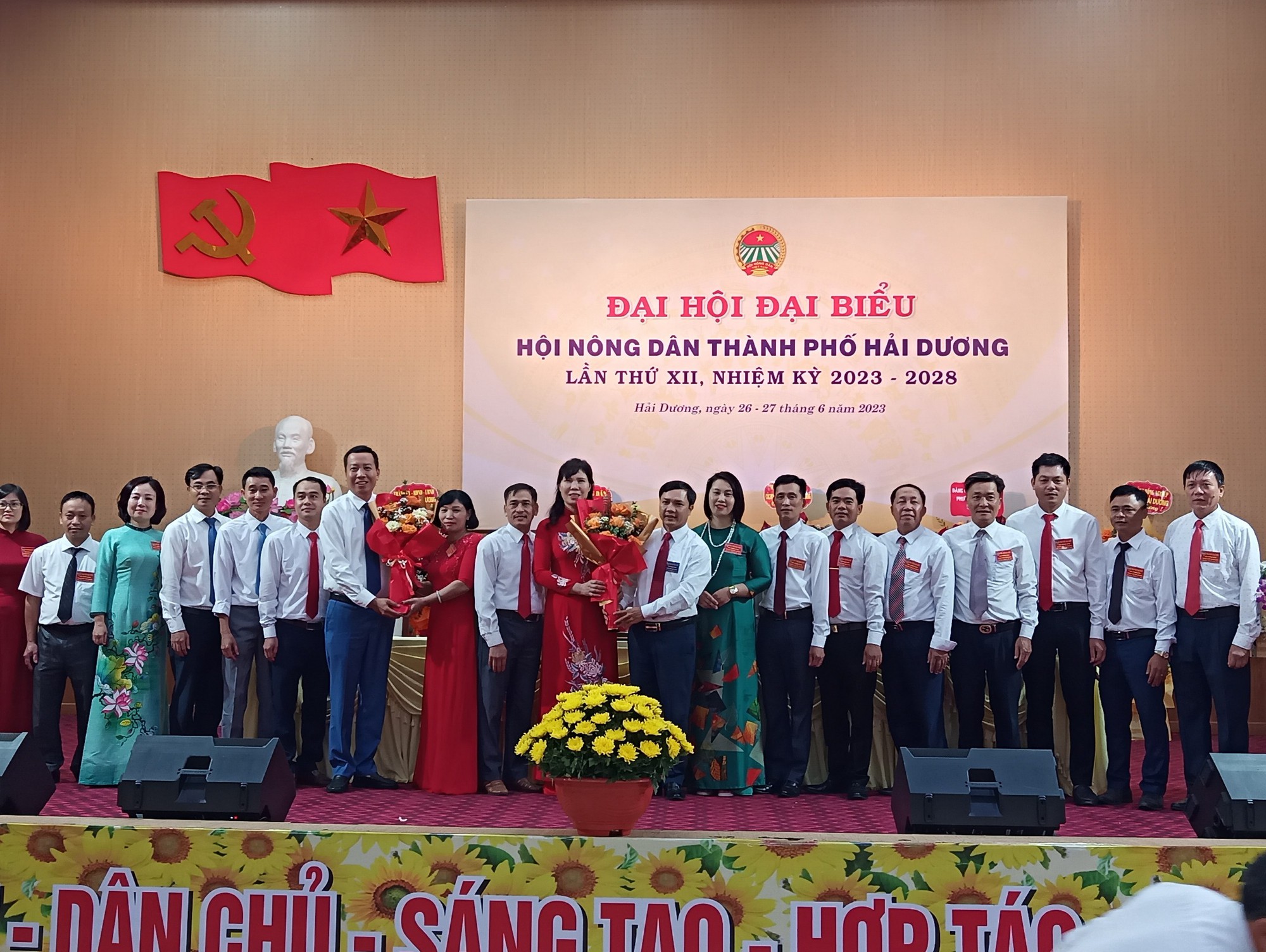 Đại hội Đại biểu Hội nông dân TP Hải Dương, bà Nguyễn Hải Yến tái đắc cử chức Chủ tịch - Ảnh 2.