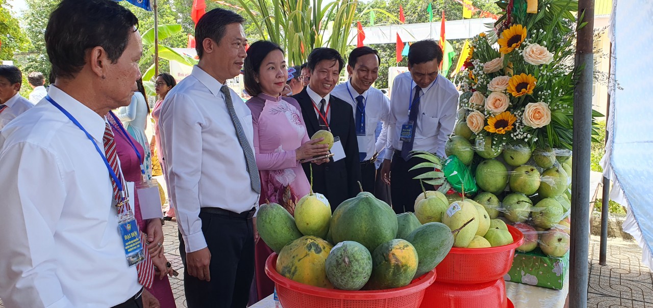 Khánh Hòa: Ông Phạm Hồng Thịnh tái đắc cử Chủ tịch Hội Nông dân huyện Cam Lâm - Ảnh 8.