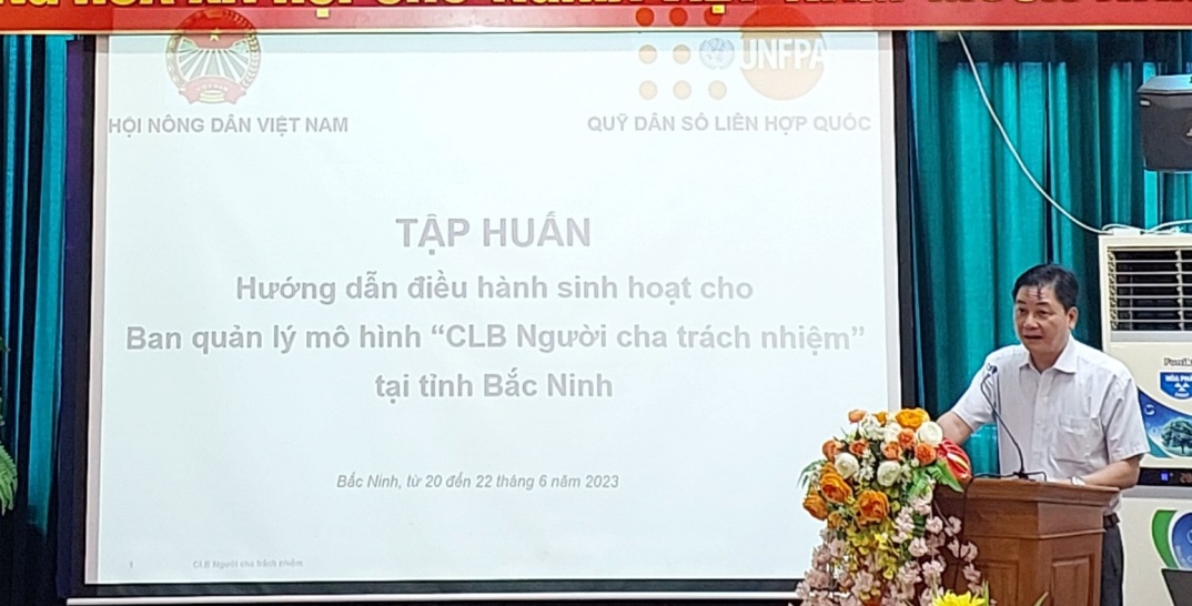 Nam nông dân Bắc Ninh tham gia tập huấn mô hình “Người cha trách nhiệm” - Ảnh 2.