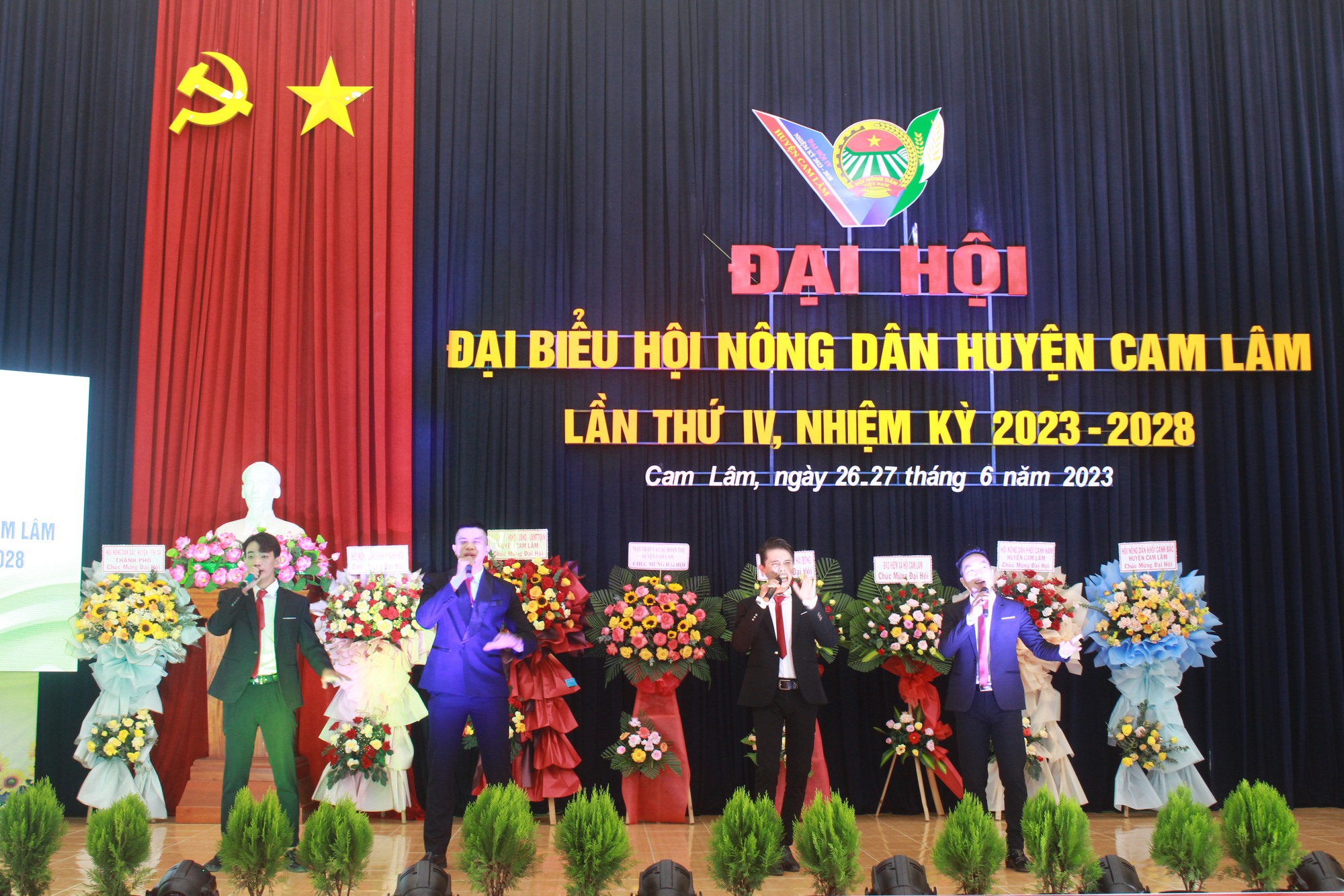 Khánh Hòa: Ông Phạm Hồng Thịnh tái đắc cử Chủ tịch Hội Nông dân huyện Cam Lâm - Ảnh 11.