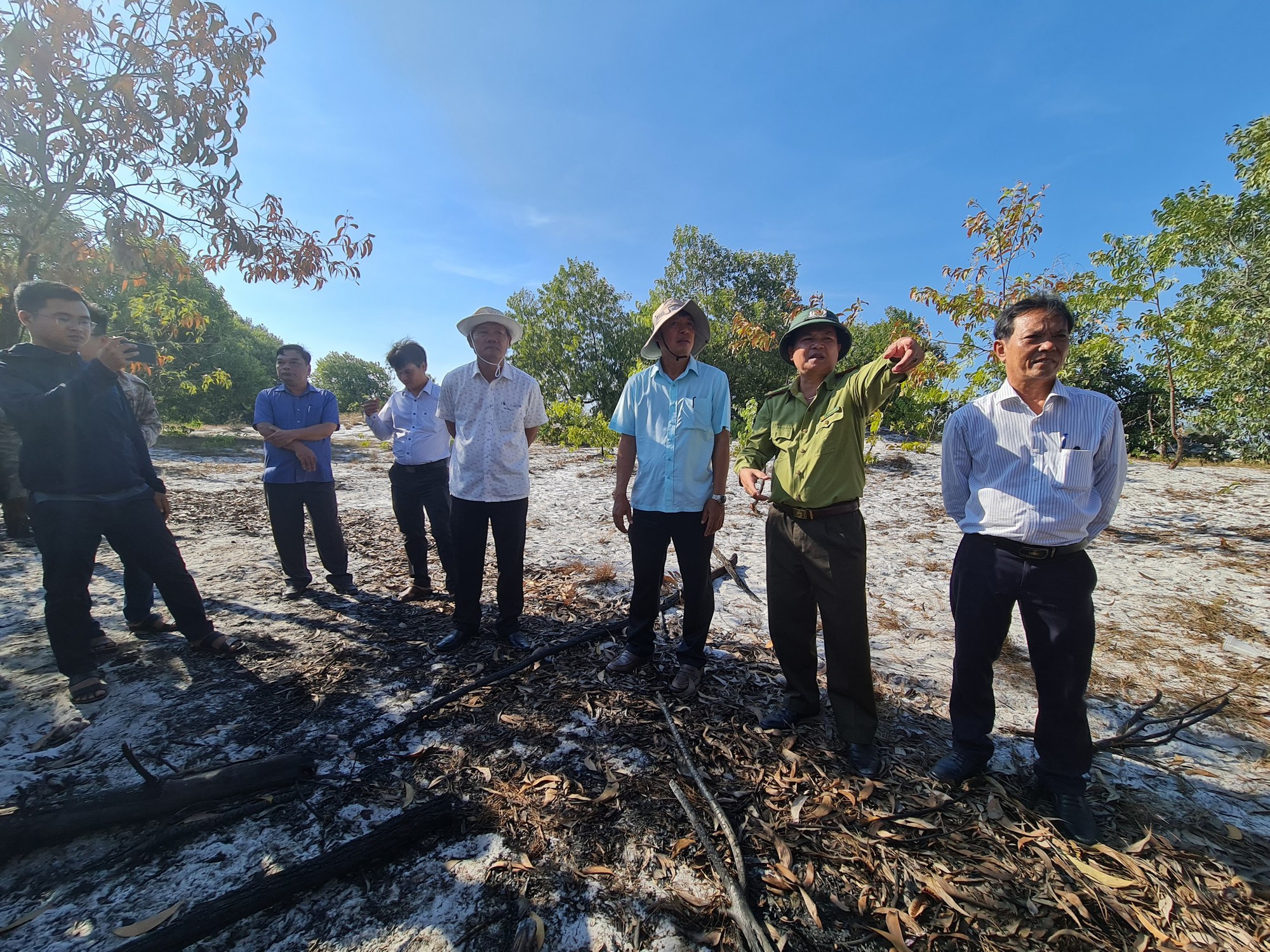 Giám đốc Sở NNPTNT Quảng Nam: “Không có chuyện đem rừng phòng hộ ra đốt để diễn tập” - Ảnh 1.