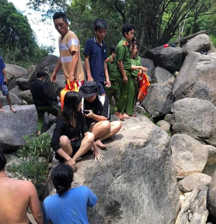 Tìm người mất tích khu vực thác Edu ở Khánh Hòa - Ảnh 1.