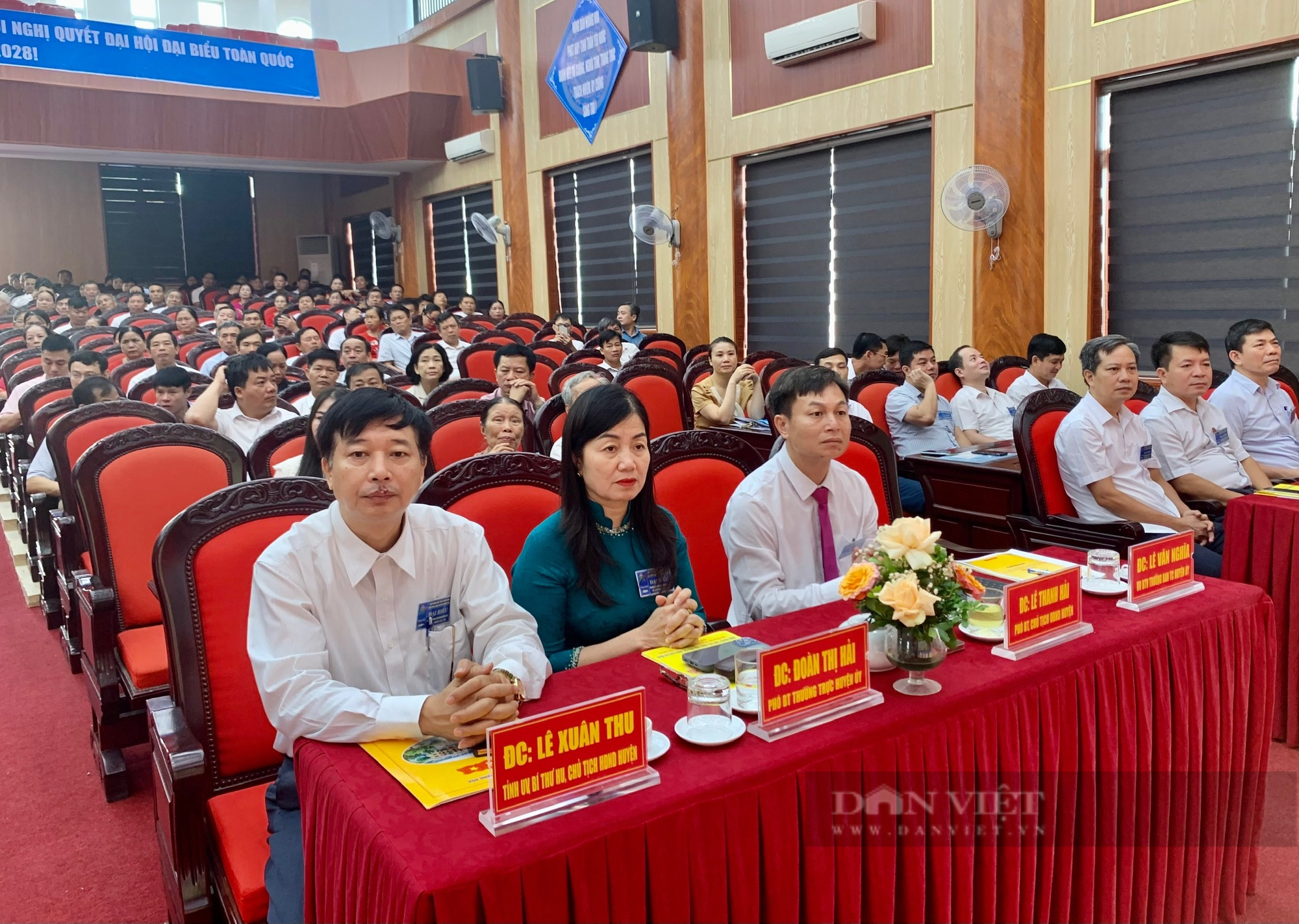 Ông Lê Bá Hải được bầu trúng cử Chủ tịch Hội Nông dân huyện Hoằng Hoá, tỉnh Thanh Hóa - Ảnh 1.