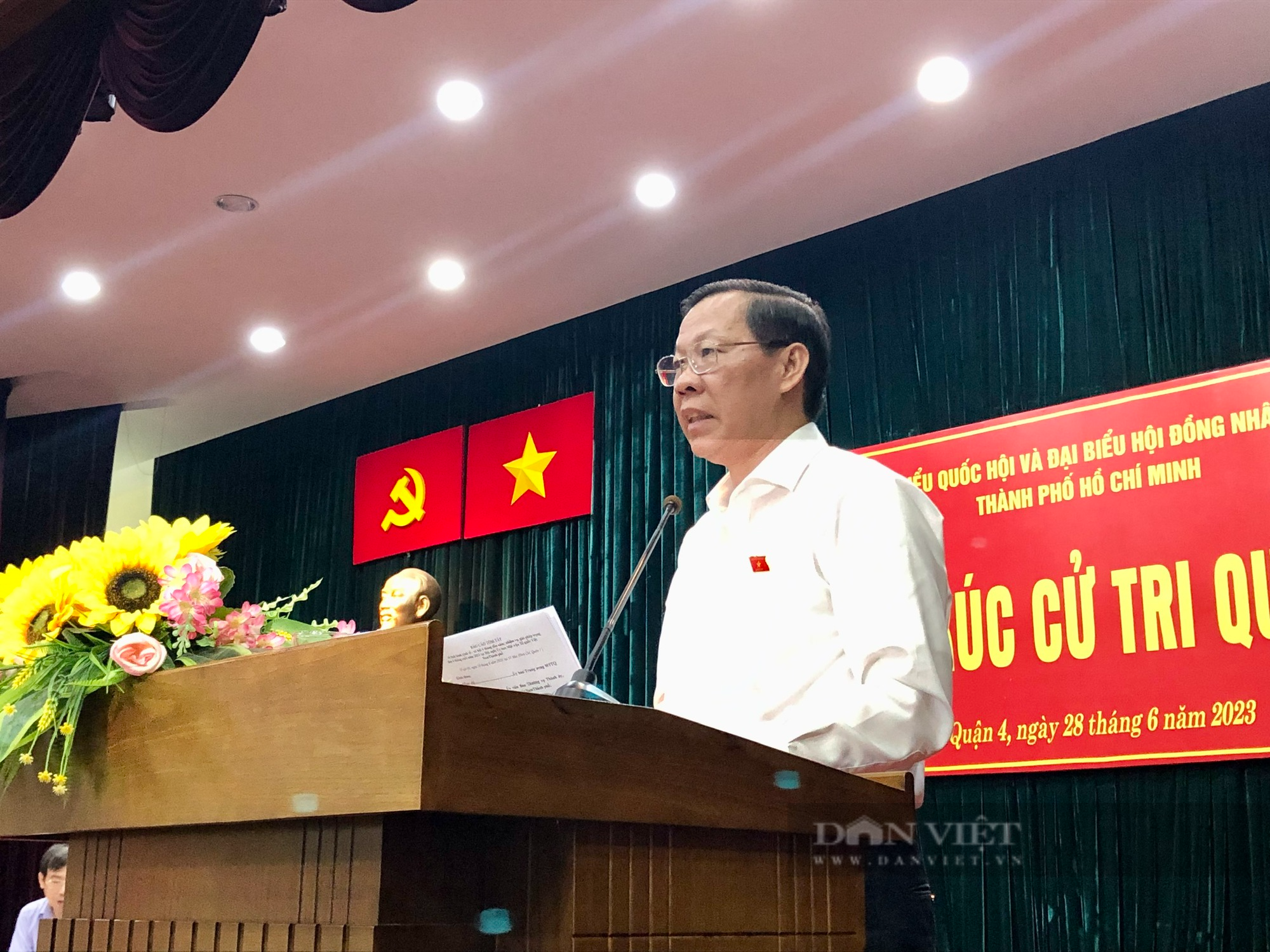 Chủ tịch TP.HCM Phan Văn Mãi: Bí thư Thành uỷ sẽ làm Trưởng Ban chỉ đạo thực hiện Nghị quyết 98 - Ảnh 1.