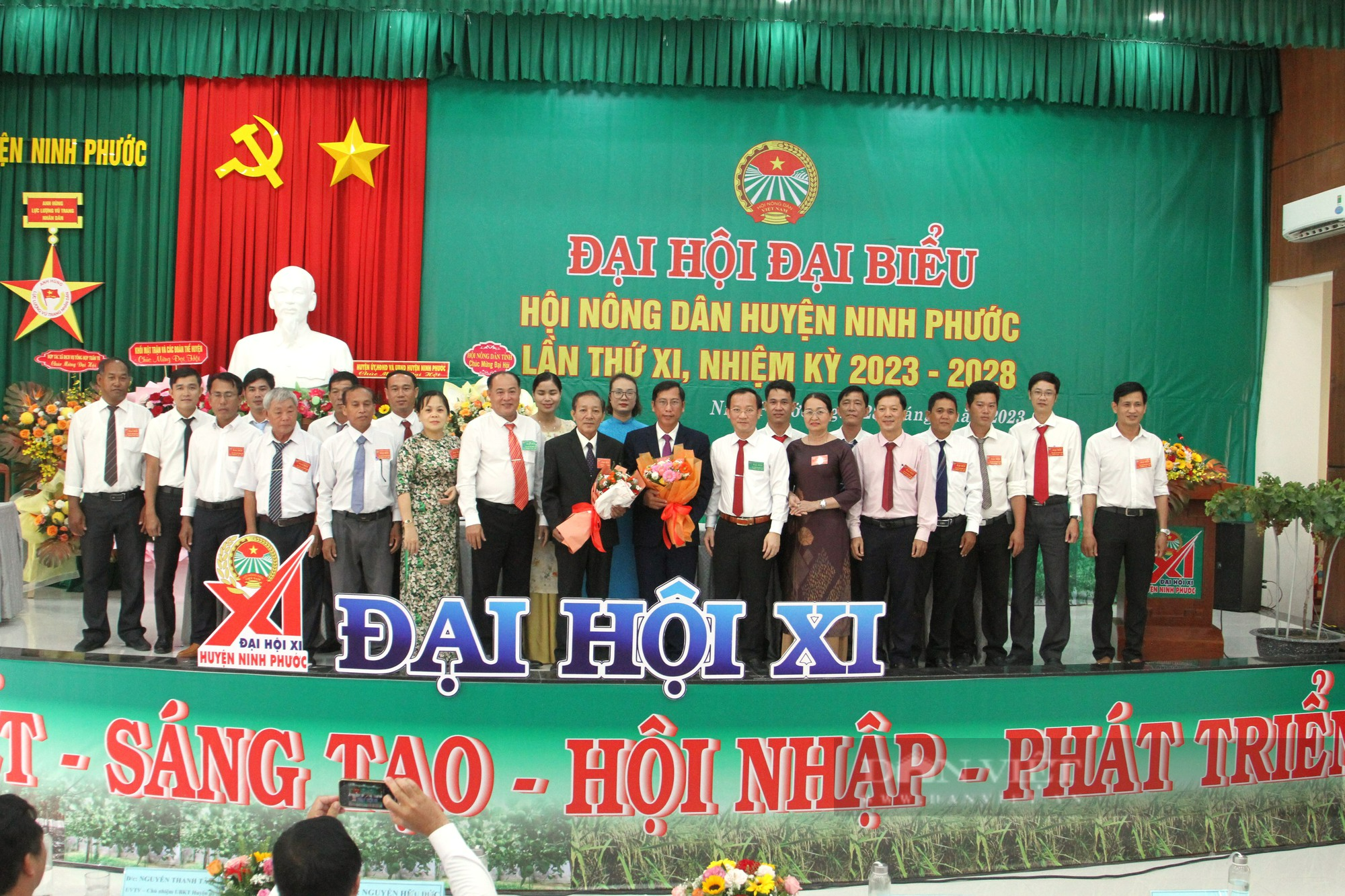 Ông Phạm Văn Thể được bầu làm Chủ tịch Hội Nông dân huyện Ninh Phước, tỉnh Ninh Thuận - Ảnh 8.