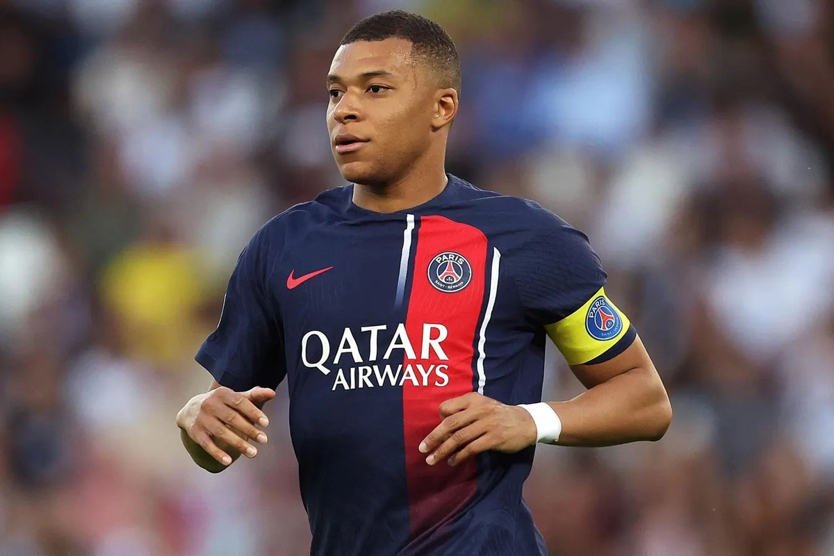 PSG &quot;hét&quot; giá bán Mbappe khiến Real, M.U nản lòng - Ảnh 1.