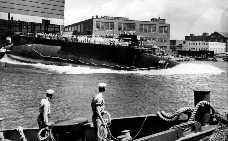 6 chiếc tàu ngầm mất tích không thể giải cứu thành công - Ảnh 1.