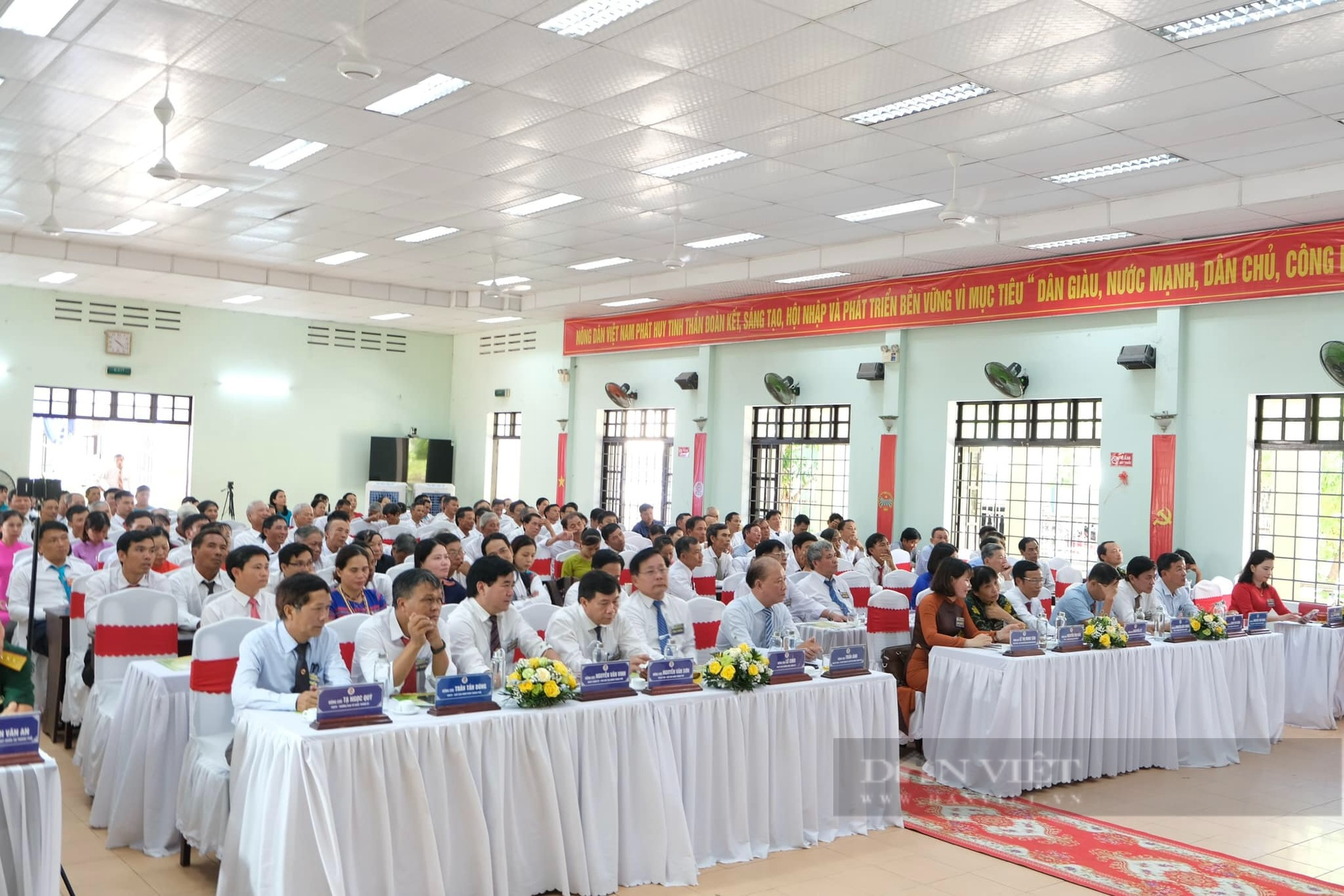 Quảng Nam: Ông Nguyễn Anh tái đắc cử chức Chủ tịch Hội Nông dân TP.Hội An - Ảnh 4.