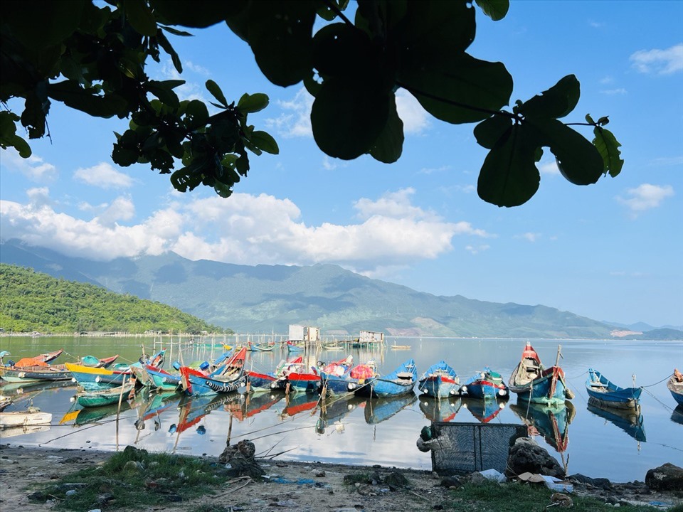 Một đầm nước lợ bên vịnh Lăng Cô ở TT-Huế, cảnh đẹp hút hồn, tha hồ chụp ảnh, quay phim - Ảnh 3.