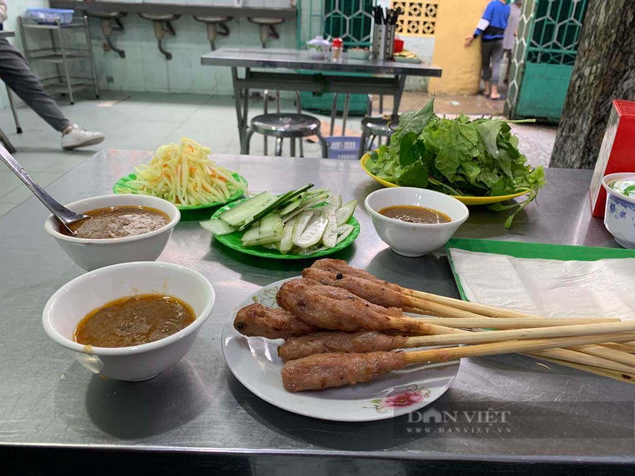 Không phải hải sản, món này mới là món du khách nên thường thực khi đến Đà Nẵng - Ảnh 2.