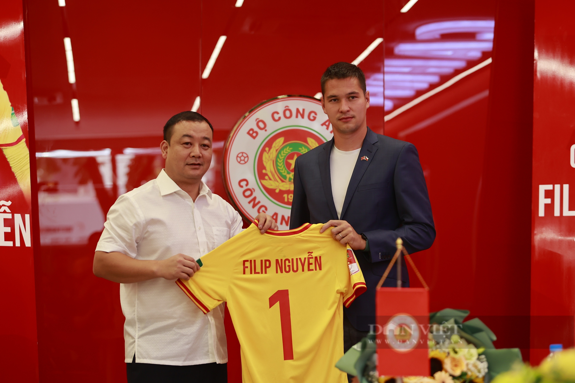 Filip Nguyễn mong muốn cống hiến cho bóng đá Việt Nam - Ảnh 1.