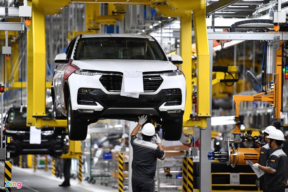 Sản xuất ôtô tăng mạnh đón ưu đãi phí trước bạ - Ảnh 1.