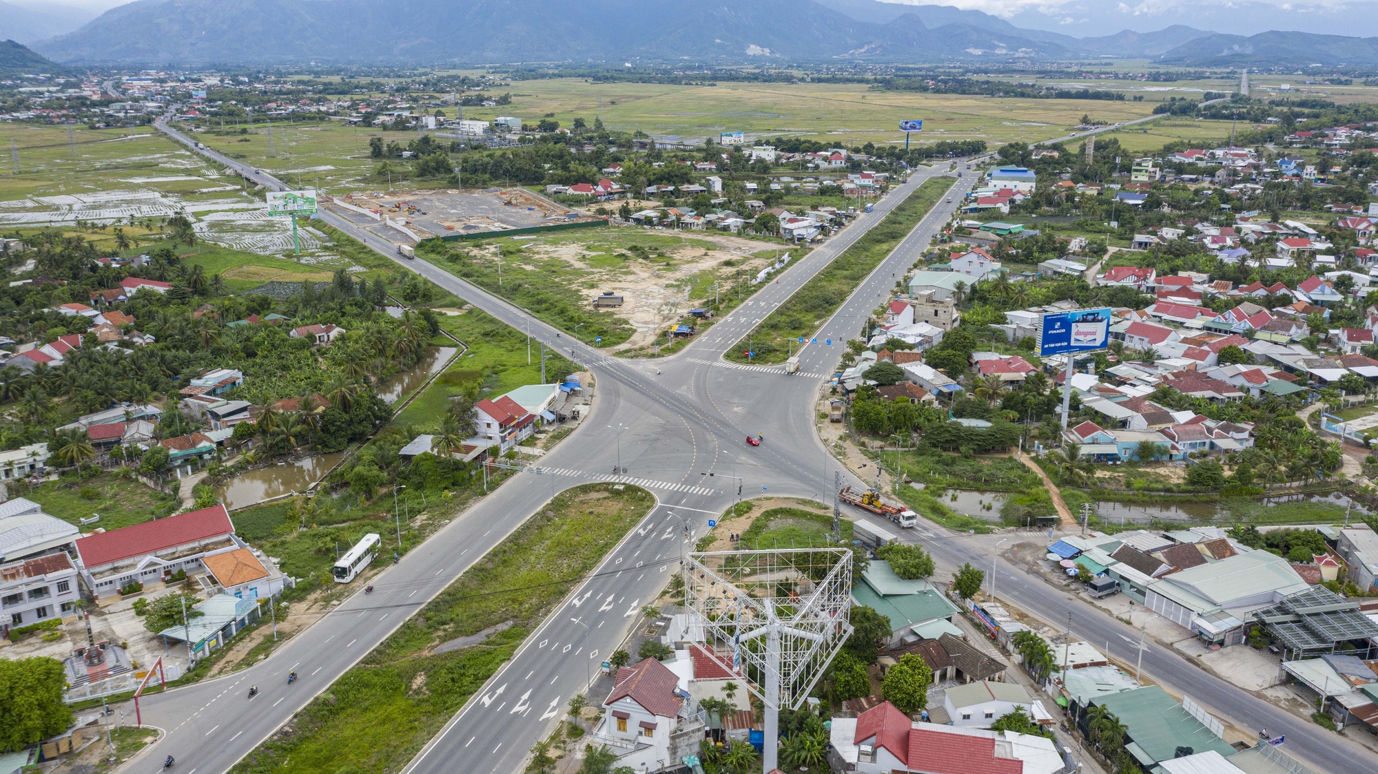 Nha Trang sẽ có 14 đô thị, mở rộng về hướng Diên Khánh - Ảnh 2.