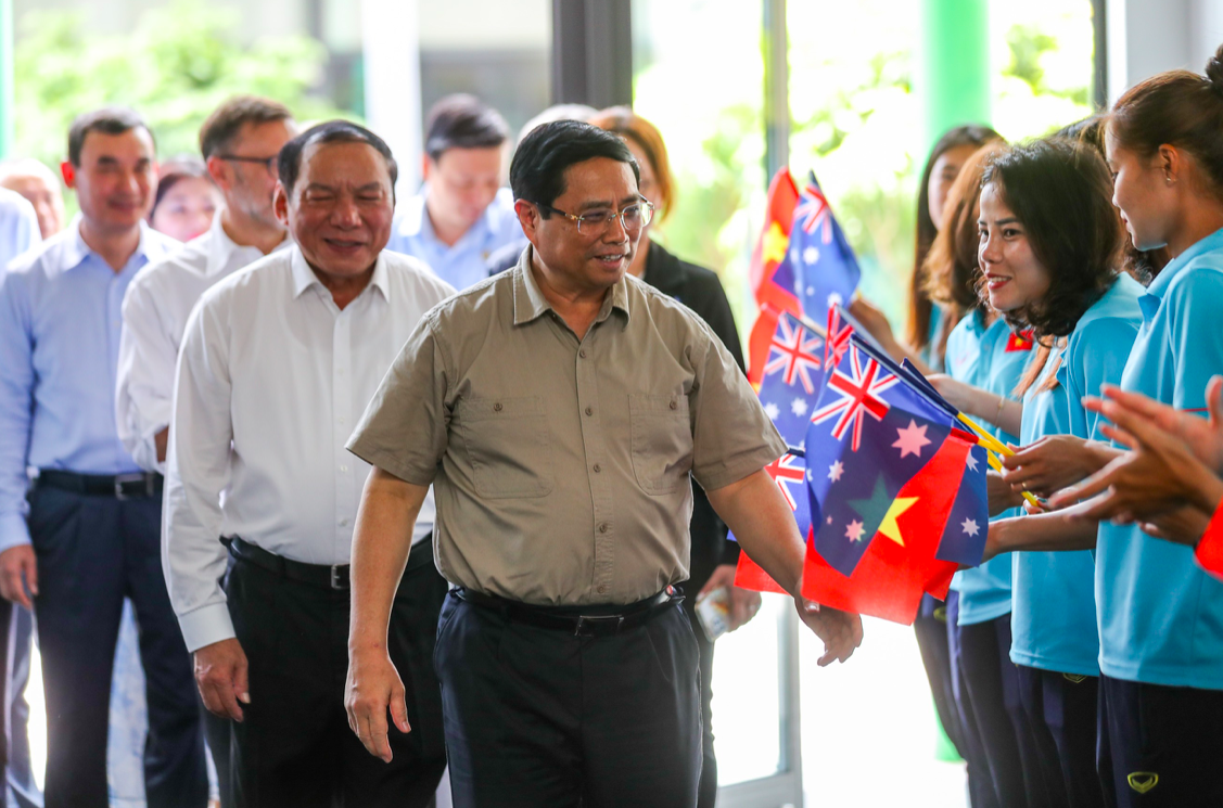 Thủ tướng Phạm Minh Chính và Thủ tướng Australia gặp gỡ các nữ cầu thủ - Ảnh 4.