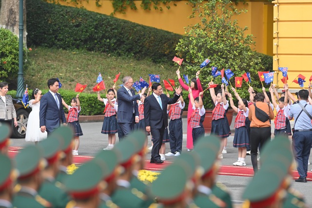 Những hình ảnh đẹp trong chuyến thăm Việt Nam của Thủ tướng Australia Anthony Albanese - Ảnh 5.
