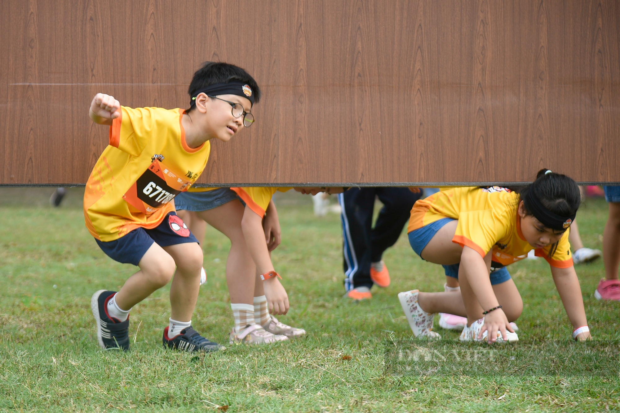 Hơn 1.500 runner nhí tham gia giải đấu vượt chướng ngại vật được tổ chức tại Hà Nội - Ảnh 4.