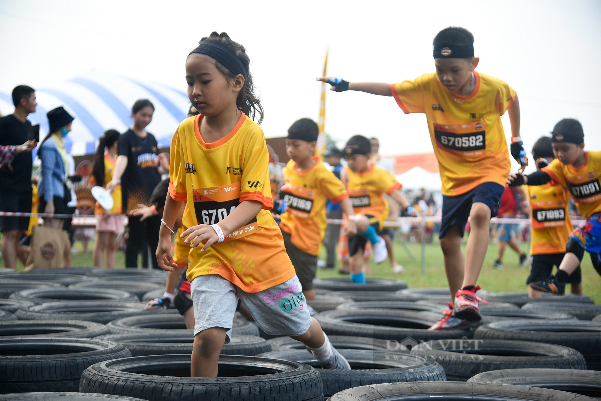 Hơn 1.500 runner nhí tham gia giải đấu vượt chướng ngại vật được tổ chức tại Hà Nội - Ảnh 5.
