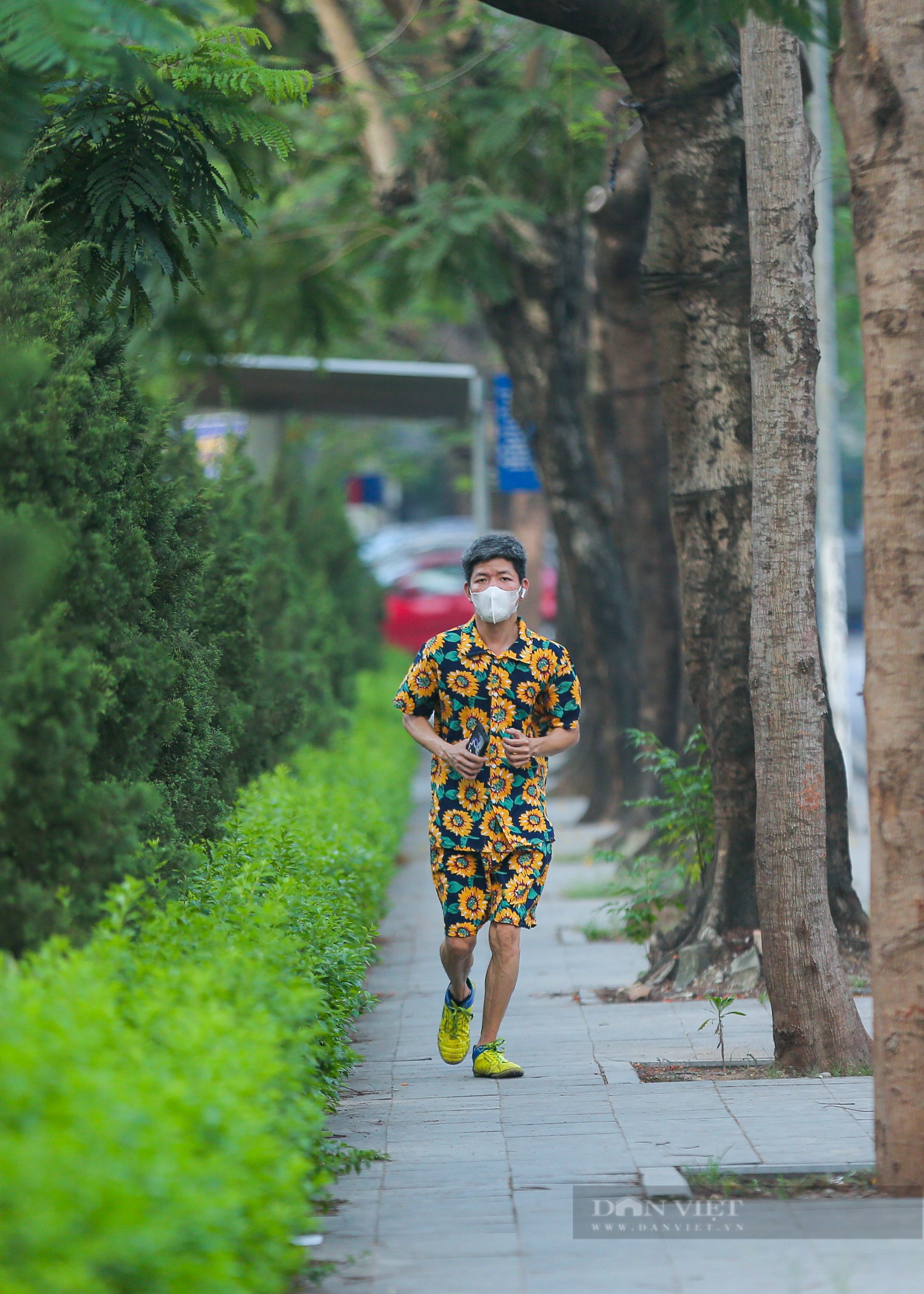 Thêm nhiều tuyến phố tại Hà Nội được đề xuất lấy vỉa hè để kinh doanh - Ảnh 5.
