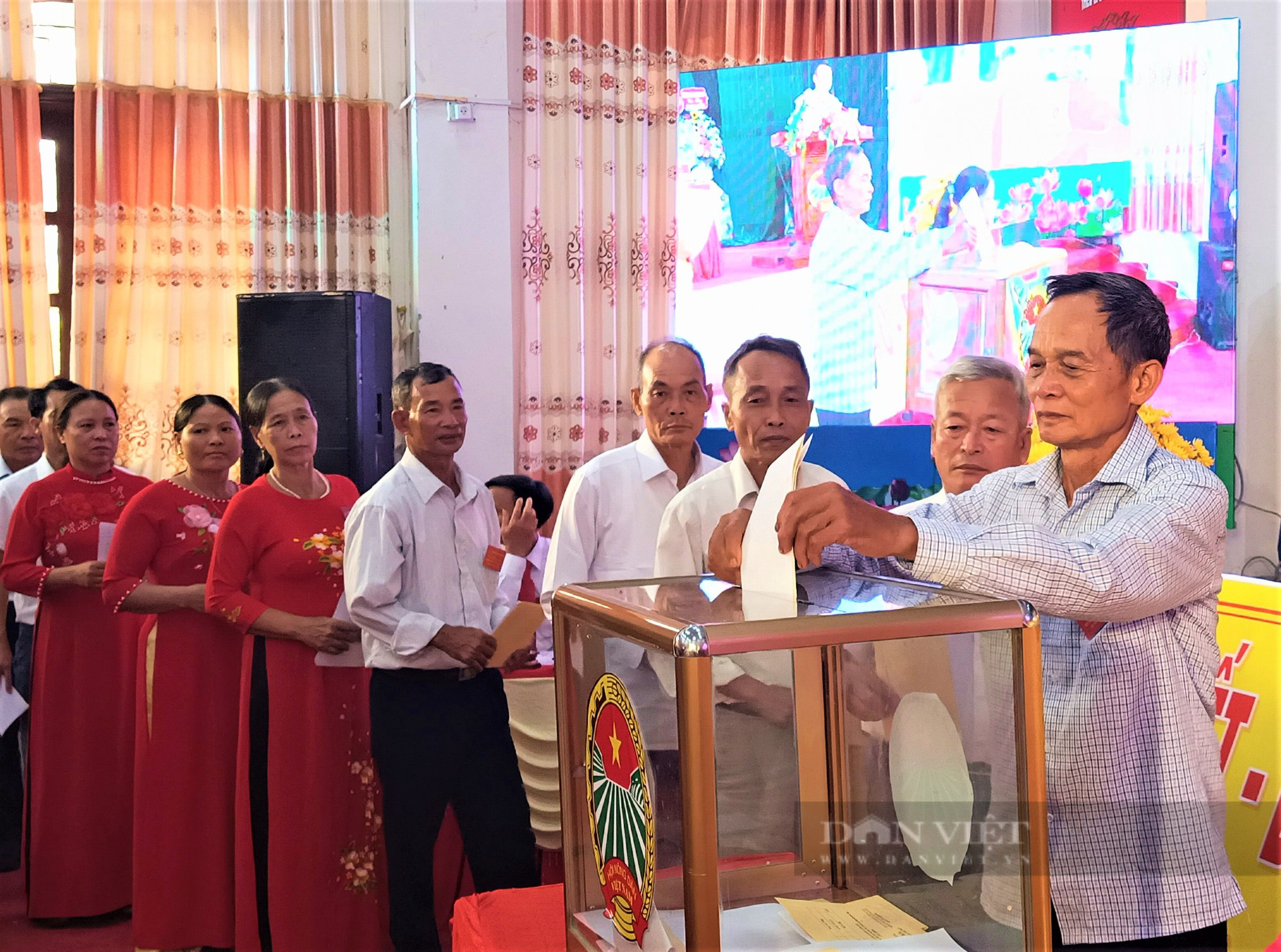 Chủ tịch Hội Nông dân huyện đầu tiên của tỉnh Hải Dương không phải tái đắc cử - Ảnh 6.