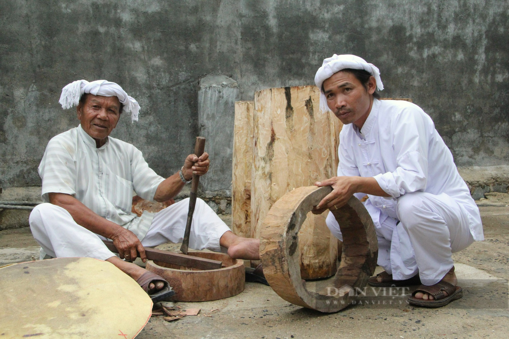 Bộ ba nhạc cụ ví như 3 phần của cơ thể con người không thể thiếu trong các lễ hội của người Chăm Ninh Thuận - Ảnh 12.