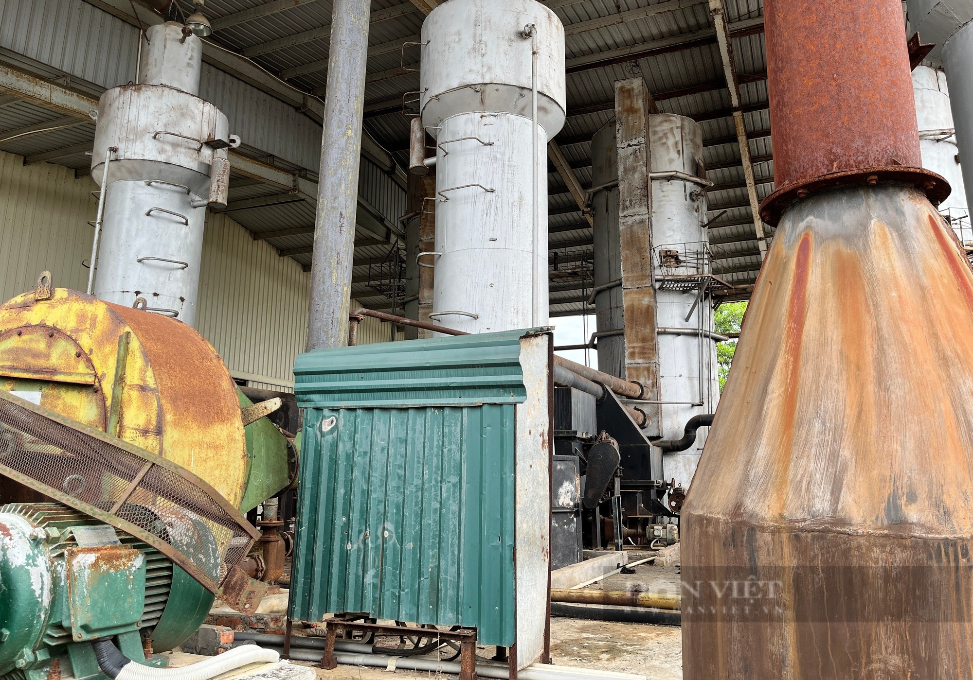 Nhà máy bột giấy hơn 1.200 tỷ hoang tàn sau hơn 10 năm bỏ hoang ở miền Tây Nghệ An - Ảnh 5.
