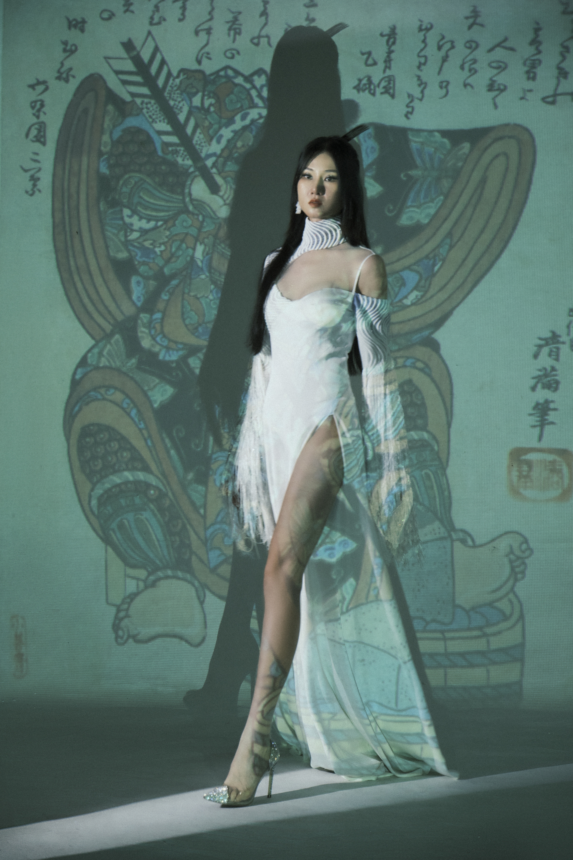 Trở lại sau cú sốc do Covid-19, Hoa hậu Du lịch Châu Á 2019 Phạm Lan Anh &quot;biến hình&quot; thành một ghei sha - Ảnh 4.
