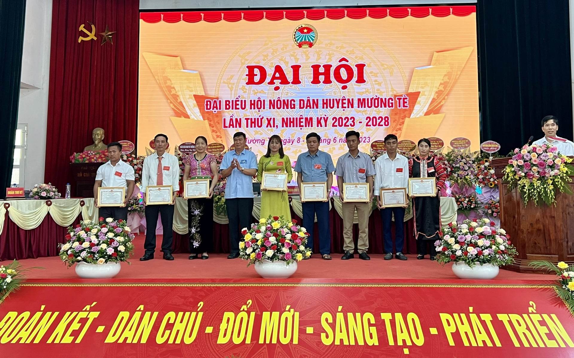 Đại hội đại biểu Hội Nông dân huyện Mường Tè lần XI: Ông Tống Văn Thi được bầu giữ chức Chủ tịch HND huyện - Ảnh 2.