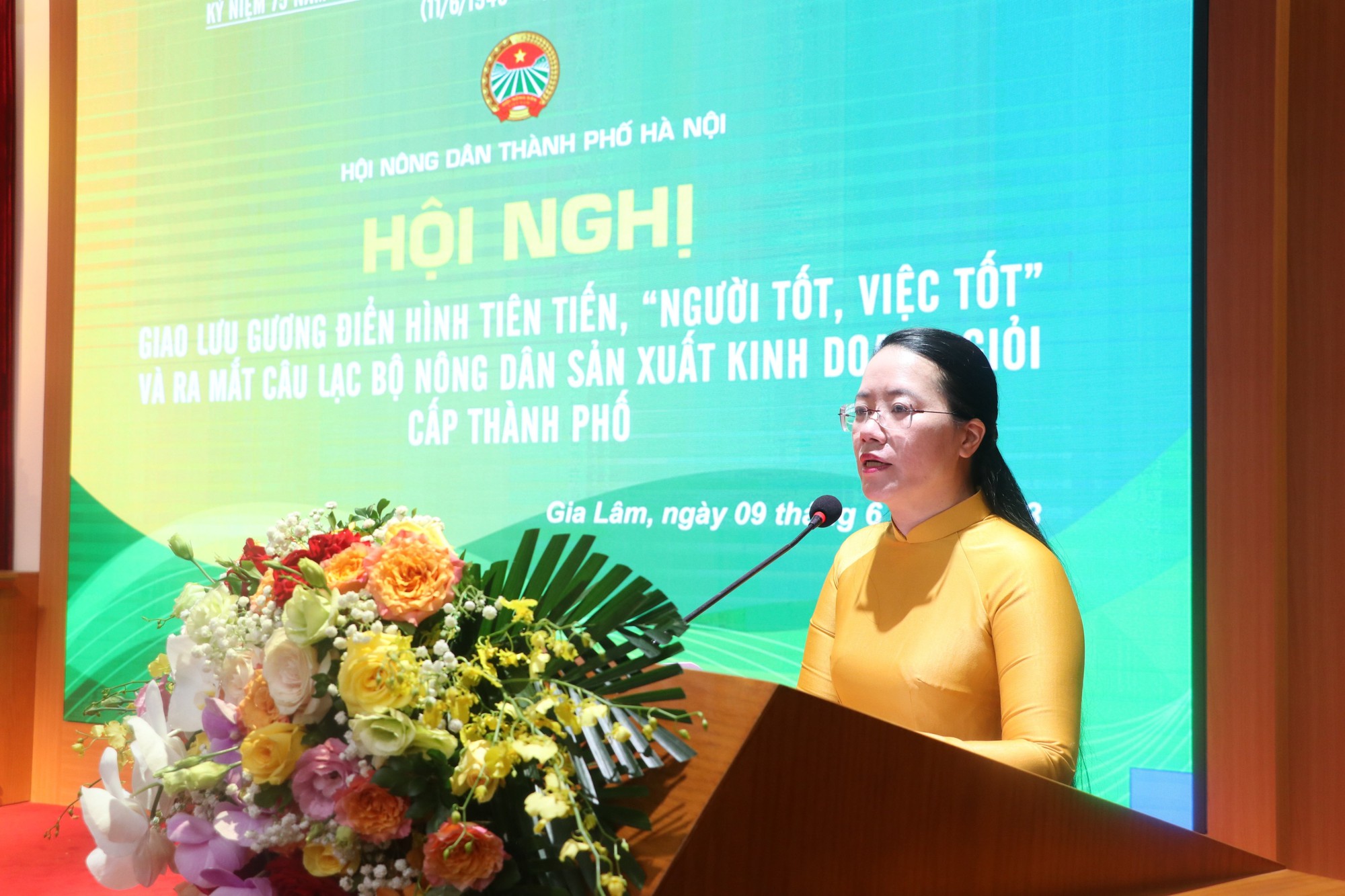 Hội Nông dân Hà Nội ra mắt Câu lạc bộ Nông dân sản xuất kinh doanh giỏi cấp thành phố - Ảnh 1.