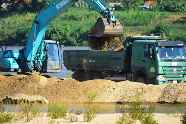 Mỏ cát “khủng” nhất Quảng Ngãi dự kiến sẽ được cấp phép khai thác trong 1 – 2 tuần đến - Ảnh 1.