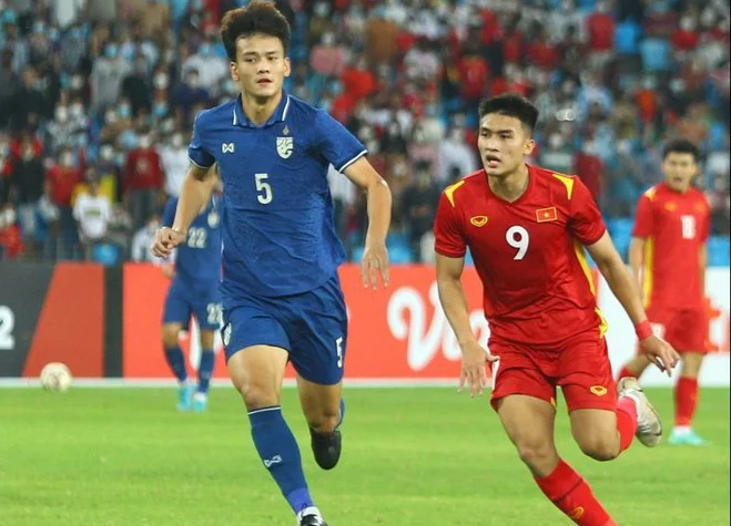 Tin sáng (1/7): Tăng cường hàng công, Thanh Hóa bổ sung tiền đạo của U23 Việt Nam - Ảnh 1.