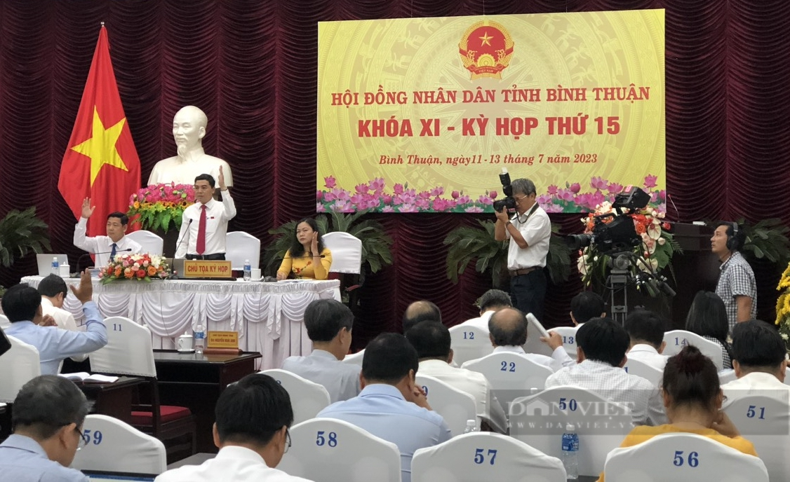 Kỳ họp HĐND tỉnh Bình Thuận: Bàn nhiều việc quan trọng liên quan đến phát triển kinh tế và đời sống người dân - Ảnh 1.