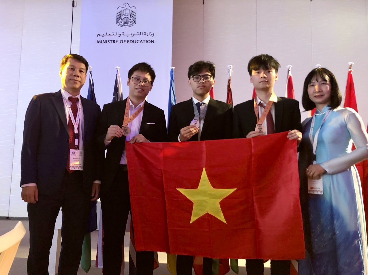 3/3 học sinh Việt Nam giành huy chương tại Olympic Sinh học quốc tế 2023 - Ảnh 1.