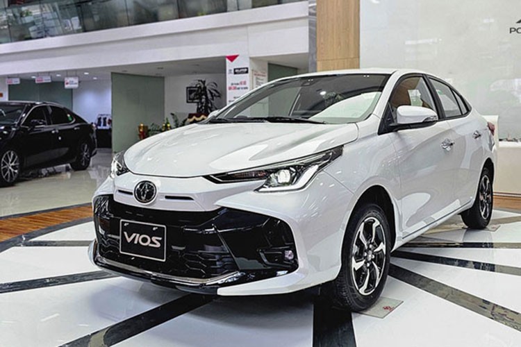 Giá xe Toyota Corolla Cross và Vios giảm hơn 16 triệu đồng trong tháng 7/2023 - Ảnh 3.