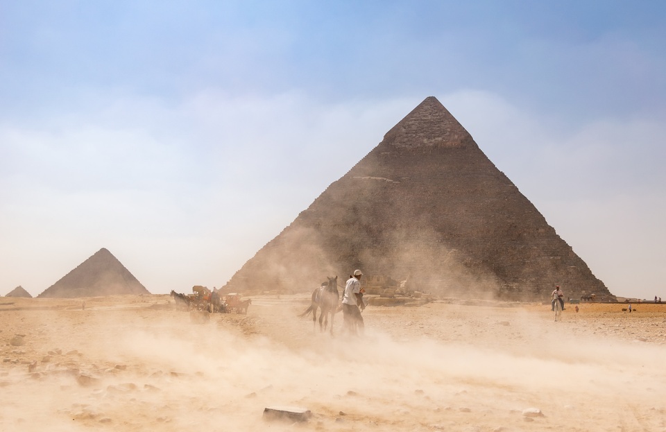 10 kim tự tháp lớn nhất thế giới - Ảnh 2.