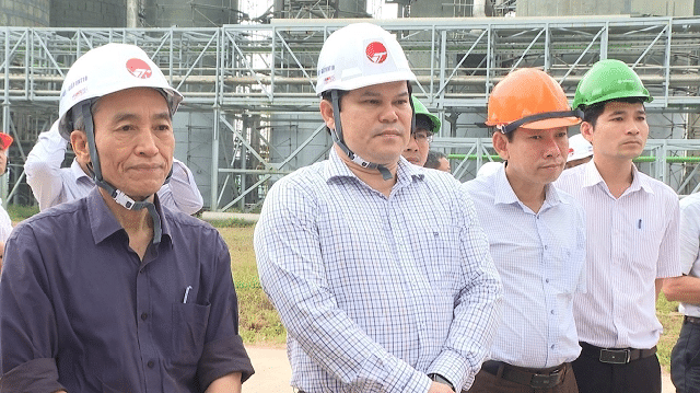 Quảng Ngãi chỉ đạo gỡ vướng cho dự án nhà máy bột giấy chục ngàn tỷ VNT19 - Ảnh 1.