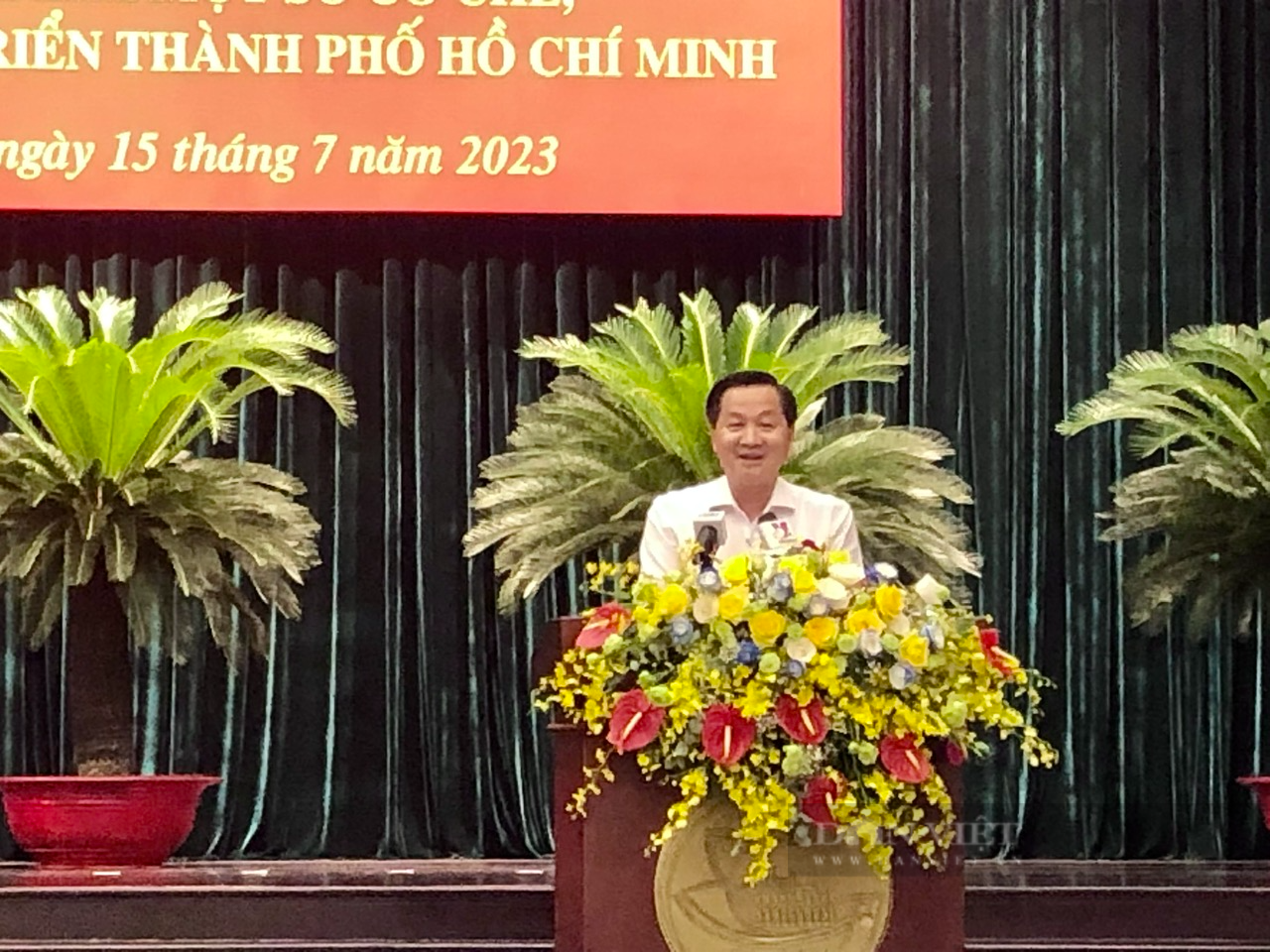 Phó Thủ tướng Lê Minh Khái: Nghị quyết 98 trao quyền mạnh cho TP.HCM phát triển ngang tầm thế giới - Ảnh 1.