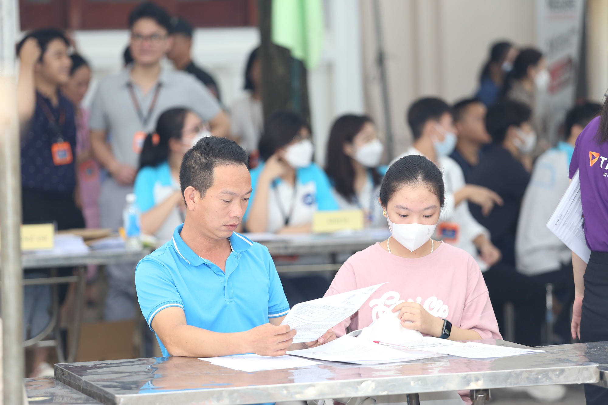 Điểm chuẩn Học viện Ngân hàng: Ngành này điểm chuẩn rất cao, tăng liên tục trong 5 năm - Ảnh 1.