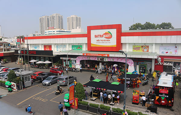 Chủ chuỗi siêu thị Satra, chợ đầu mối Bình Điền lãi hơn nghìn tỷ đồng mỗi tháng - Ảnh 3.