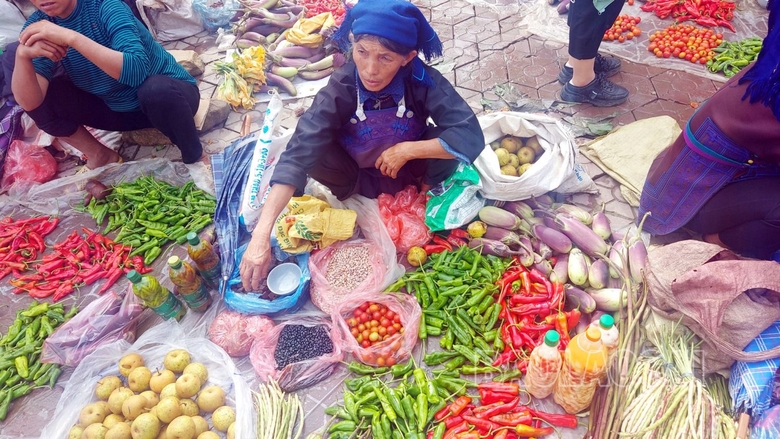 Chợ phiên Y Tý hấp dẫn khách bốn phương - Ảnh 2.