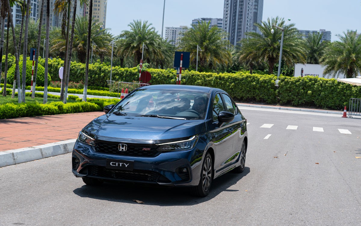 Chi phí "nuôi" xe Honda City 2023 có hấp dẫn hơn Toyota Vios?