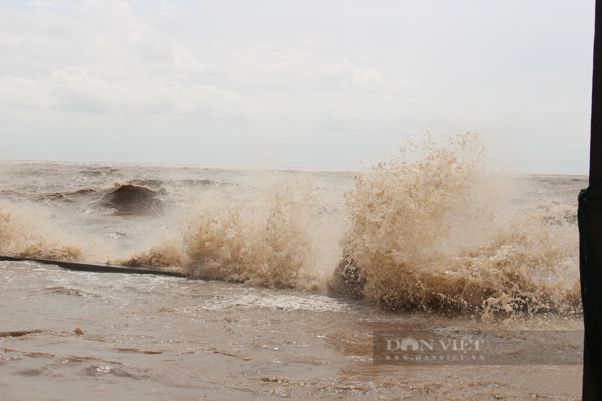 Ứng phó với bão Talim, tỉnh Nam Định thực hiện cấm biển từ 12 giờ trưa ngày 17/7 - Ảnh 3.
